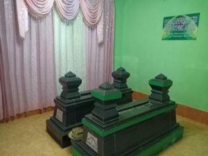 Budaya Spiritual - Cikal Bakal Bigaran Eyang Suro Duto - Singo Dipo - Mbah Gombloh dan Kyai Garan - Desa Bigaran 3