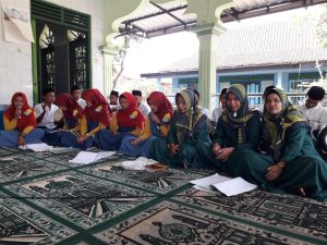 Budaya Spiritual Desa Borobudur Manasik Salat4