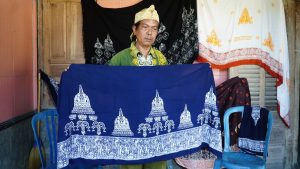 Kerajinan batik mandala Desa Borobudur