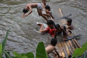 Permainan Tradisional dan Olahraga Rakyat - ciblon - Desa Borobudur
