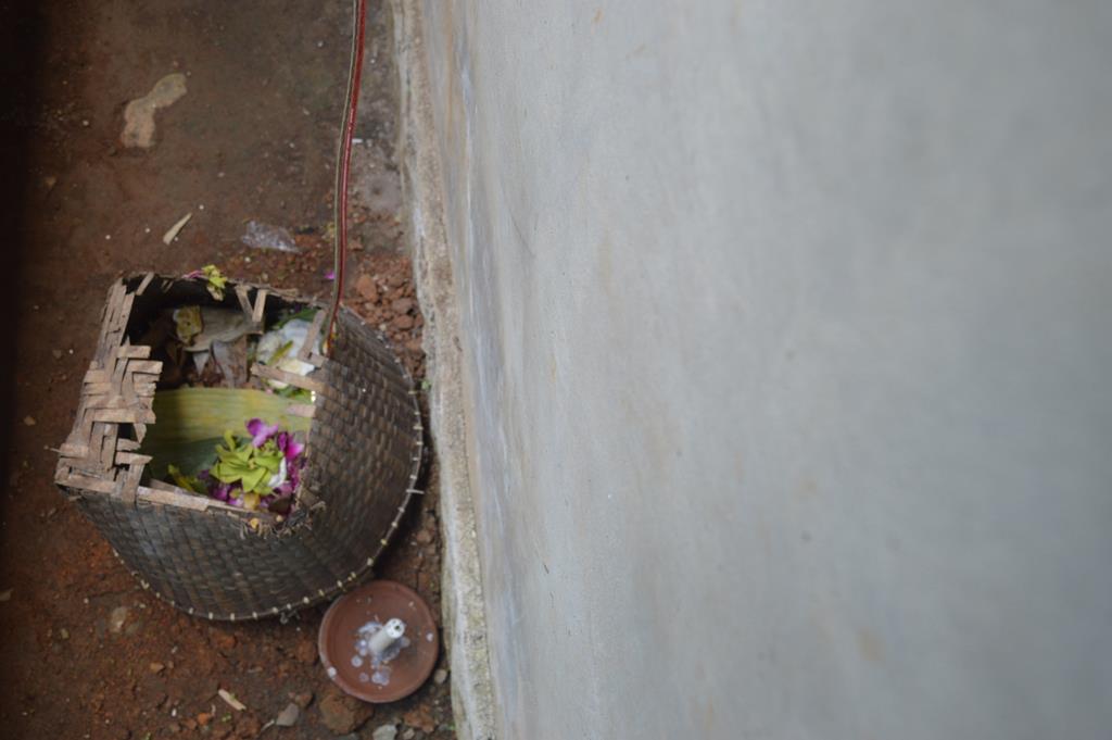 Tradisi daur hidup Bayi Melahirkan Mendem Ari-ari - Desa Bigaran Borobudur-