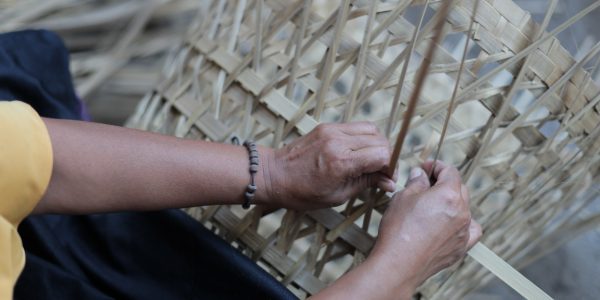 Teknologi tradisonal - Keranjang Bambu - desa Wringinputih 03